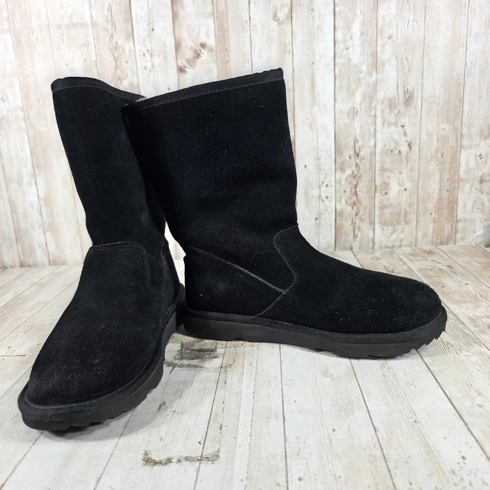 UGG Black Suede Back Zip Mid Calf Winter Boots 1103029K Womens‎ 5.5 Kids 4